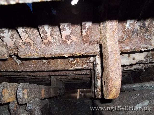Underside of No.133 grate showing how the grate rocking arms align in the proposed arrangement for No.134. (Photo: Laurence Armstrong